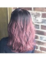 ロイジー(roijir)&nbsp;【roijir】表参道　根元外しピンクカラー