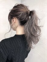 ラル 立川(lar)&nbsp;スモーキーアッシュ_オリーブベージュレイヤーカット