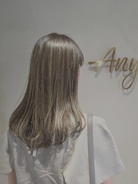 エニィ 池袋西口(Any) 黒髪/グレーベージュ/レイヤーロング/前髪パーマ/池袋