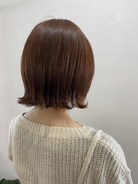 ヘアーアンドメイクアップモパ 外ハネボブ