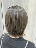 くびれボブ