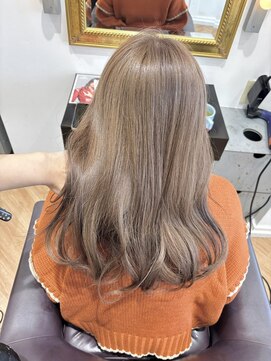 コワファースト  させぼ五番街店(COIFF1RST) くすみベージュカラー