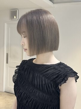 ラック 表参道(LUCK) ミルクティーグレージュ/くすみベージュ/ミニボブ/切りっぱなし