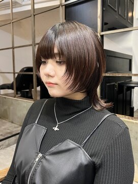 アイドットプラスフェリシア 表参道(i.+FERiCIA.) ショートウルフ/レイヤーウルフカット/顔まわりレイヤーカット