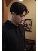 エディ(Edy)&nbsp;メンズセンターパート刈り上げカルマヘア韓国ヘア眉毛カット岡山