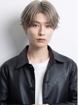 アース オーセンティック 関内店(EARTH Authentic)&nbsp;小顔メンズパーマフェザーパーマセンターパート韓国風ヘア