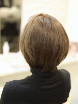 ジルバイジアン(JILL by GIEN) ☆JILLbyGIEN☆  360°美フォルムショート