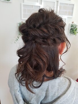 ヘアーアンドネイルフォレスト(Hair&Nail FOREST.) ゆるカワスタイル