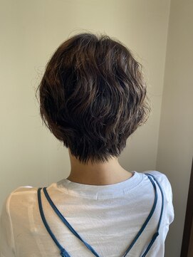 ヴィアンカ(Vianca) ゆるふわショートパーマ