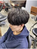 ツイストスパイラルパーマ刈り上げツーブロック波巻きスパイラル