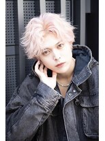 ユーフォリア 渋谷グランデ(Euphoria SHIBUYA GRANDE) ホワイトベージュカラー センターパート フェザー