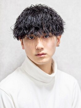 ジェイド(Jade)の写真/【大通駅徒歩5分】再現性の高いメンズパーマが大好評！札幌のメンズ専門サロン《JADE with AKROS》