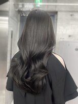 エヌアイ オモテサンドウ(ni omotesando)&nbsp;オリーブグレージュ/レイヤーカット/韓国ヘア 上野