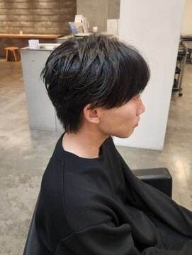 ニアウ 伊勢崎連取店(Niau) ラウンドマッシュシースルーマッシュフェザーパーマウルフ