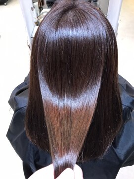 カットインシャイ 心斎橋店(Cut-in Shy) 髪質改善トリートメント