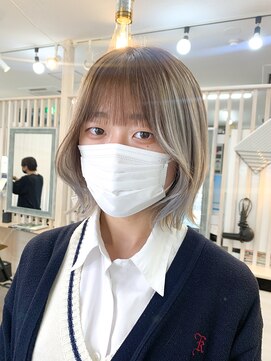 フリーダムメルシー(freedom Merci) ■バレイヤージュシルバーボブ