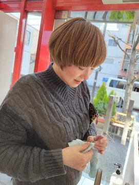 榮美容室 本店 マッシュボブ