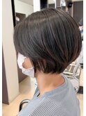 ショートボブ