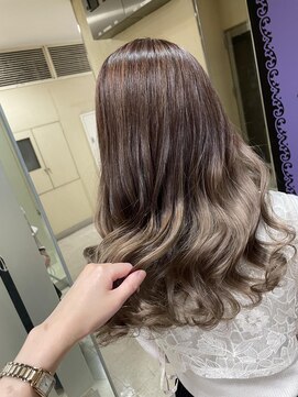 アンリップ ジー(salon unripＧ) h.i #モカベージュ　#グラデーション