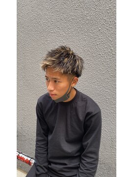 シカ 神戸三宮元町店(Cica) ジェットモヒカンメッシュ