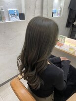 エクラートリアーラ 藤沢店(ECLART Reala) オリーブグレージュ