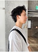 黒髪スパイキーショート