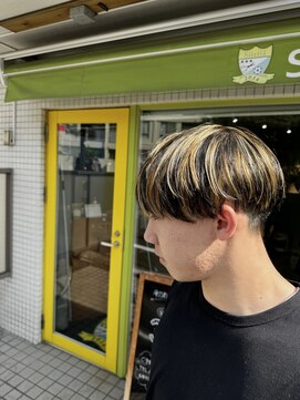 シースティア(siistia) 《ハイライト×マッシュ》