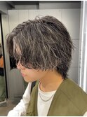 渋谷メンズミディアムウルフカット緩め波巻きパーマサーフカール