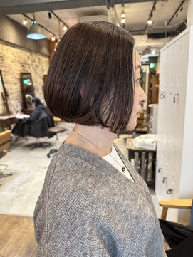 リノ 辻堂(lino) 首周りすっきり前下りボブ/lino伊阪