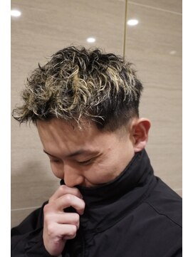 アグ ヘアー ベロ 長浜店(Agu hair bello) ハイライトとツイスト