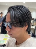 シルバーカラー白髪ぼかしメッシュ