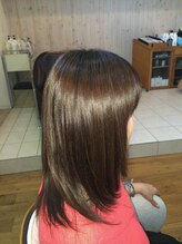 髪質改善を目的にした、大人の白髪染め