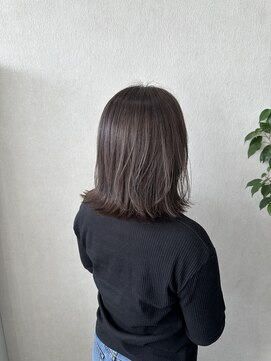 ウル(Uru) 艶髪カラー