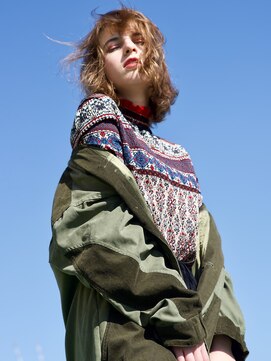 カラル(CARAL) 【CARAL】透けるべージューカラー＆ロブレイヤー