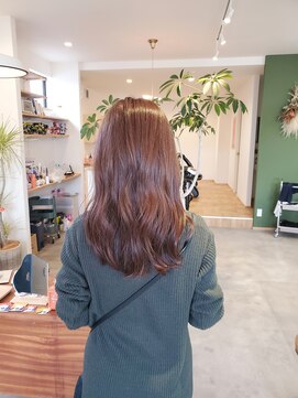 ヨハク(yohak) ミディアム×ベージュ