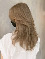 アイティーバイアルバム 北千住店(IT by ALBUM)&nbsp;コットンベージュレイヤーカット_大人ガーリー_ba415372