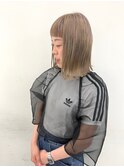 ホワイトベージュボブ