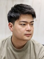 ヨシザワインク プレミアム 横浜 桜木町店(YOSHIZAWA Inc. PREMIUM)&nbsp;短髪ツーブロック刈り上げ黒髪アップバング