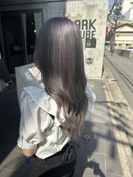 ロンド レア 天神大名店(Lond Le’a) ダブルカラーベージュカラーケアブリーチハイトーンカラー韓国