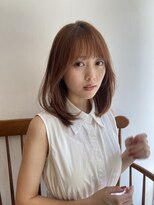 大人かわいいまとまるミディアムレイヤー/ピンクベージュ