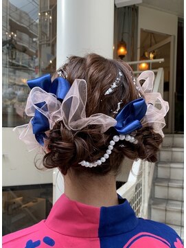 アロウズ(Arrows) ゆるふわツインアレンジ×チュールリボン