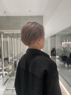 シー 立川(Si) ホワイトミルクティー