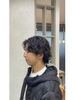 ソーエン バイ ヘッドライト 九大学研都市店(soen by HEADLIGHT)&nbsp;前上がりスパイラルパーマ