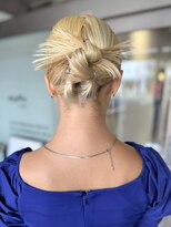 ムーン バイ ケンジ(moon by KENJE)&nbsp;【hishida】ヘアアレンジ/ハイトーンアレンジ/結婚式