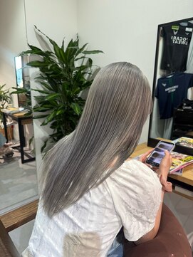 グッドライフヘアー(GOOD LIFE hair) 『 デザインカラー×シルバーグレージュ 』