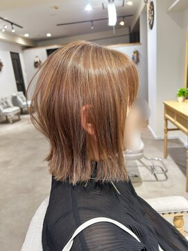 オモテ 町田店(Omote) ハイライト&白髪ぼかし（グレージュカラー）