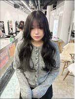 ピア ヤクイン(Pia Yakuin)&nbsp;透明感アッシュグレー