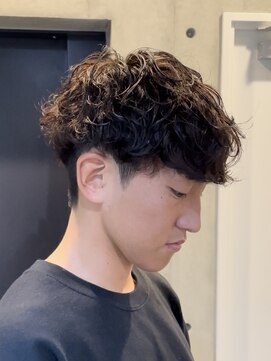 ブルニール 中崎町(BLEUNIR) シャドウパーマ 無造作 韓国メンズ シースルーマッシュ