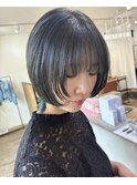 ハイライトブルーデザインカラーウルフカット