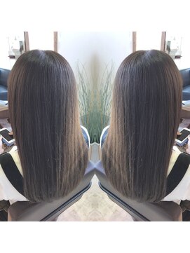 プラーチェ 古淵店(Plaatje) イルミナカラー × オリーブ グレージュ